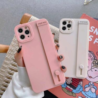 ベルト付きiphoneケース 流行りのおしゃれでかわいい韓国デザイン Iphone13シリーズも入荷 Nikoniko Mag ベルト付きiphoneケース 流行りのおしゃれでかわいい韓国デザイン Iphone13シリーズも入荷 Nikoniko Mag